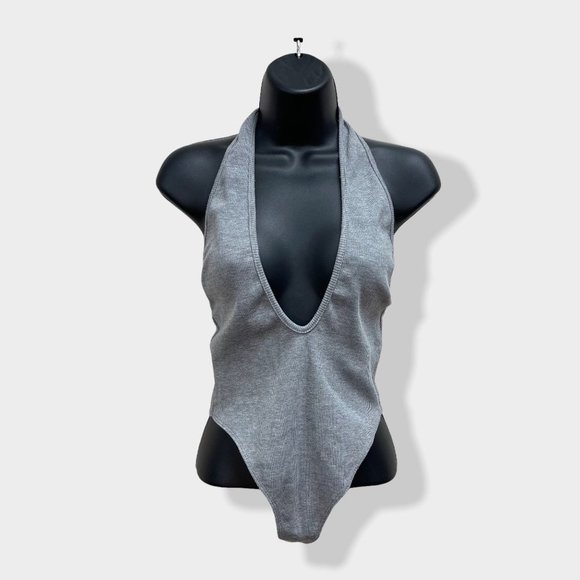 5/$20 Signature 8 Grey Bodysuit - Picture 1 of 4